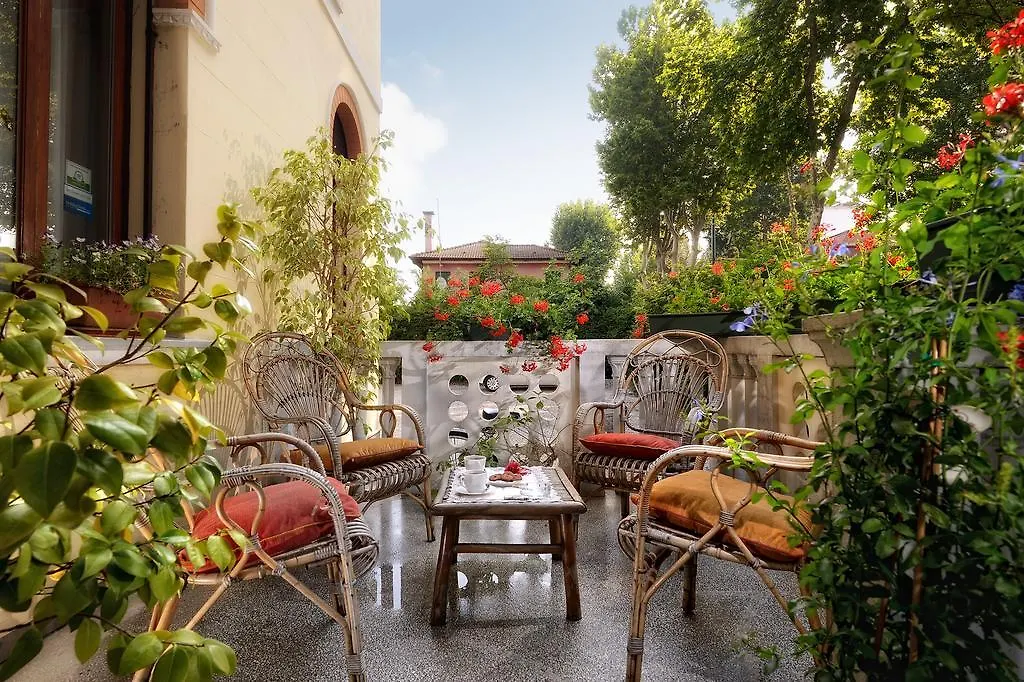 Casa Villa Gardenia Venice - Atika & Atif Marghera Bed & Breakfast