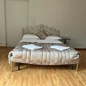 *** Konukevi Rooms77 Centro Storico İtalya